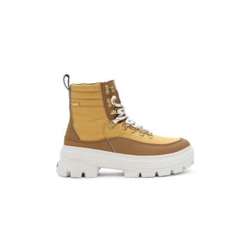 Vans botine Colfax Elevate MTE-2 femei, culoarea bej, cu platforma, izolat, VN000BVS1M71