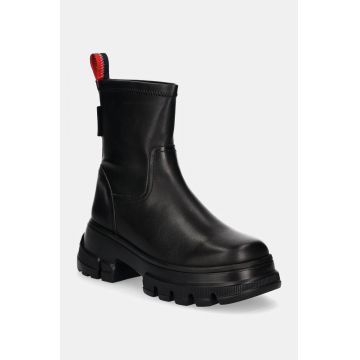 Tommy Jeans botine TJW CHUNKY CHELSEA BOOT MIX MAT femei, culoarea negru, cu platforma, EN0EN02555