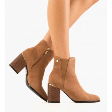 Botine dama Ynny Camel